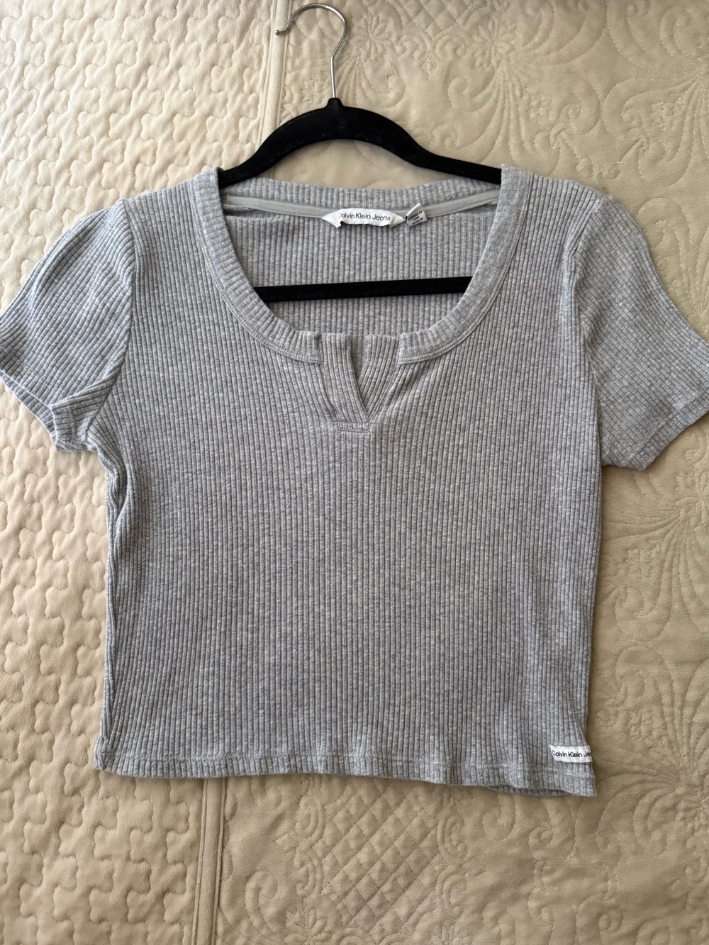 Calvin Klein Jeans Light Gray Ribbed Short Sleeve Crop Top